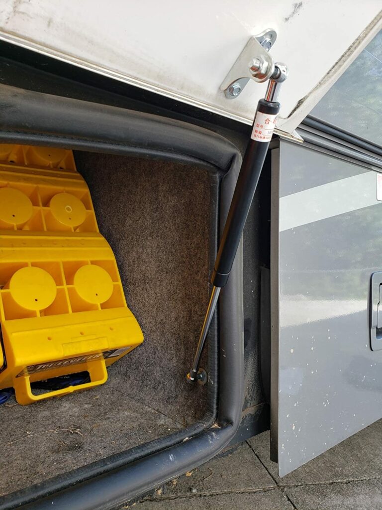 Install Apexstone 100N 15inch gas struts to RV doors