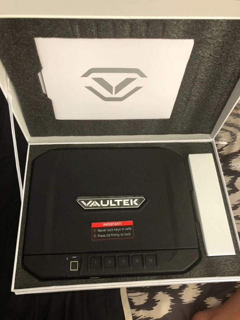 Vaultek VS10i Biometric Handgun Bluetooth 2.0 Smart Safe